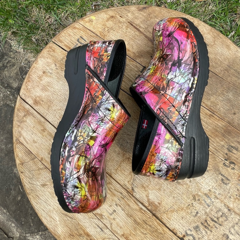Sanita Clogs Slip On Multi Color EUR 39 PreOwned